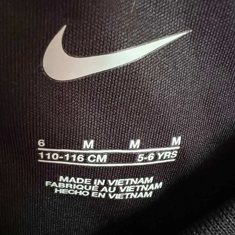 Nike Boys Dri-FIT‎ Black Graphic Swoosh T-Shirt Size 6 86K690-023 NWT